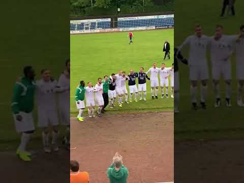 Partystimmung des FC Gütersloh in Ennepetal