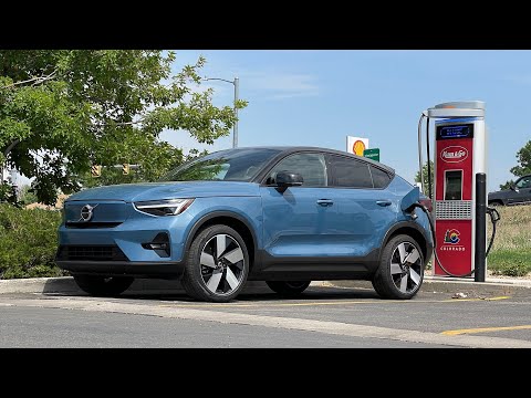 Here’s How Far The 2022 Volvo C40 Recharge Will Go On One Charge At 70-MPH! (Twin Ultimate)