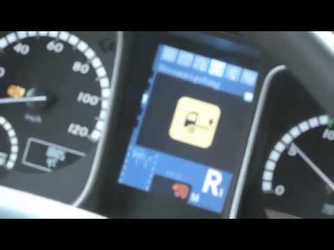 Der neue MB Actros MP4 (22/23) : Sensierte Sattelkupplung   -   Video ..........Oeni