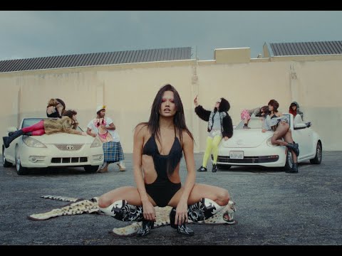 Snow Wife - "Pumps" (Official Music Video)