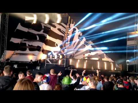 Ophidian & D-Passion @ Defqon.1 Festival 2016 - Sunday | BLACK