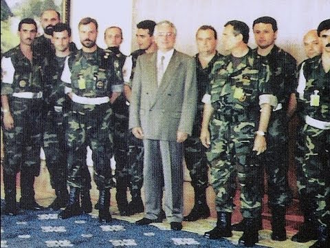 Banski dvori raketirani na vrijeme?