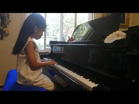 Olivia Li 6 years plays  Little dance in Canon form by B.Bartok