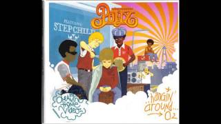 International Pony feat. Curtis Icefield – With The Family