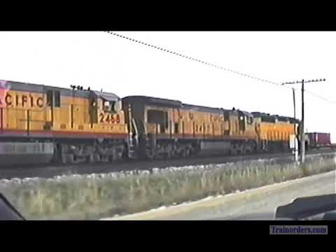 Classic Railroad Series 1180 - CNW derailment at Nelson, IL 1988