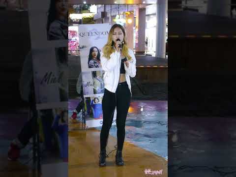 [직캠] fancam 171110 퀸덤(QUEENDOM) 미엘직캠 일산 라페스타 버스킹 - 첫눈처럼 너에게 가겠다(에일리) by 슬픈고양이