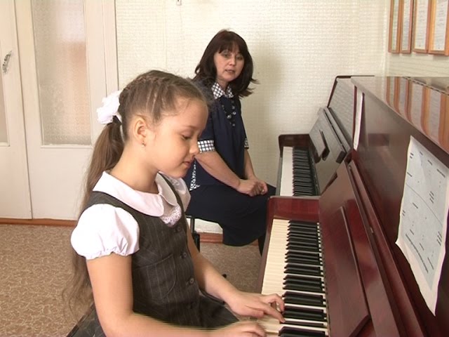 Серьезные увлечения маленькой девочки