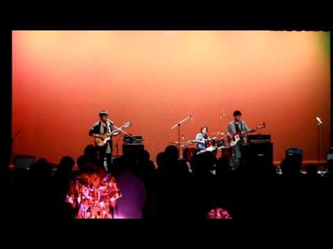 Warpstar - Derby Girl (Live at RUHS)