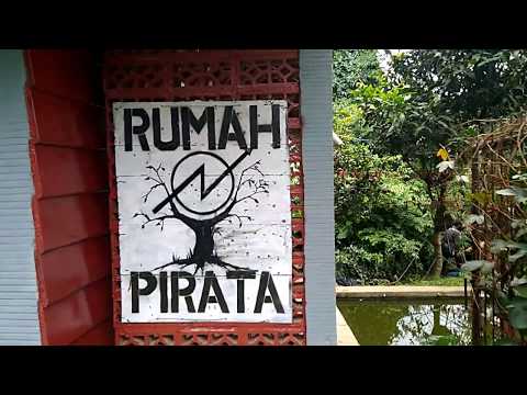 Valour Music Open Booth at Klub Racun Bandung