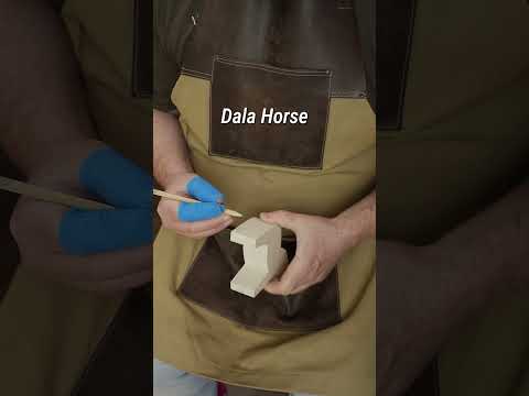 No clue about carving? Perfect, this is for you! The DIY02 Dala Horse kit makes it fresh and fun🦄