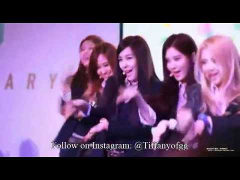 YulTi hug + Yuri's Mistake on 'Wait a Minute'