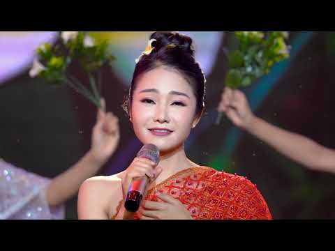 Hoa đẹp Chăm Pa - Thùy Trinh