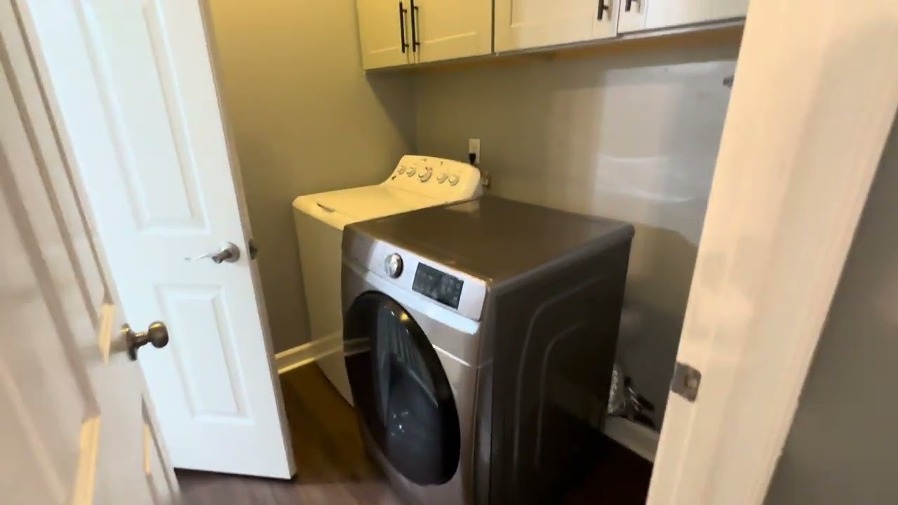 Video Tour Thumbnail