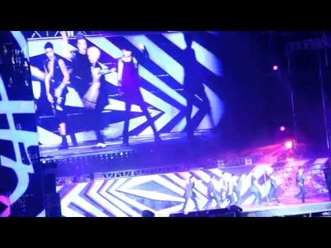 [HD FANCAM] 120922 SEXY, FREE & SINGLE (SMTOWN World Tour III Jakarta)