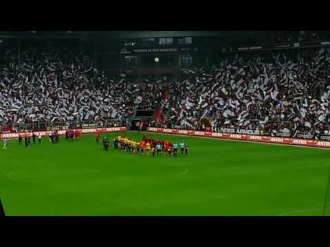St Pauli entering the field (hell bells) 13-08-2016