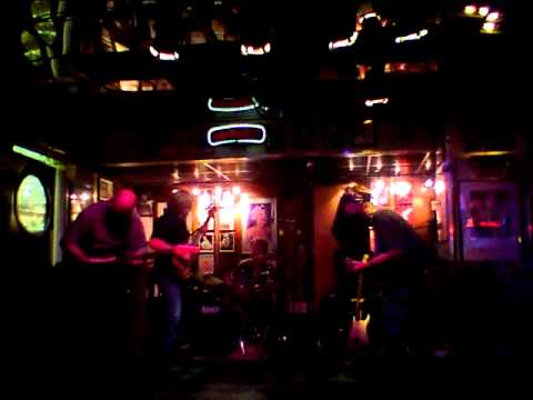 Cold Fusion band Ike's Jonesy's