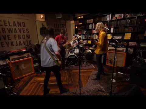 Muck - Groove (Live on KEXP)