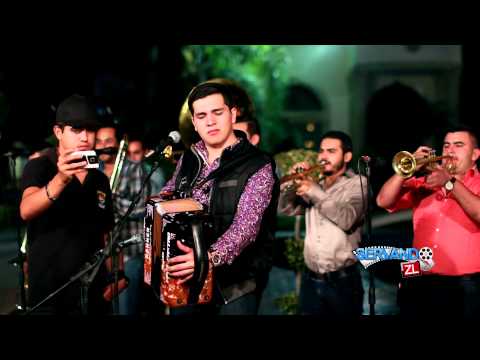 Marca Registrada Ft. Banda Renovacion - Vida Truncada (En Vivo 2015)
