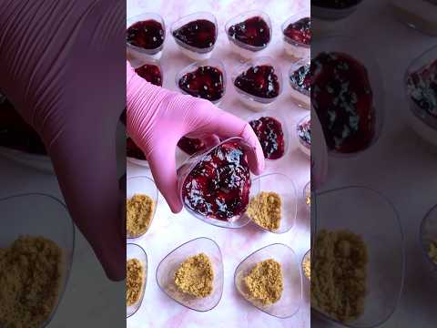 Blueberry cheesecake 🫐 #ahorts #viralshorts #trendingshorts #cheesecake #blueberry #cheesecakelove