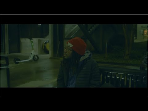 3AM AT BUS STATION WITH A DEAD PHONE | 1 minute short film for #KTL15R