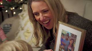 FedEx Deliver more happy for the holidays with FedEx