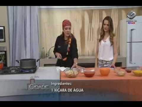 Eliane Carvalho - Gazeta - Revista da Cidade 01/10/2013 - Receita de bobó de galinha