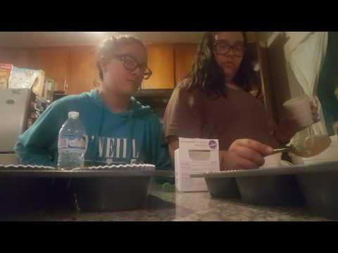 Making cupcakes Part 3 11.21.2016