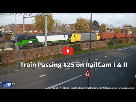 Train Passing RailCam Duo #25