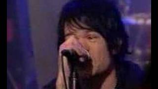 Download lagu Sum 41 - No Reason Live at Much mp3