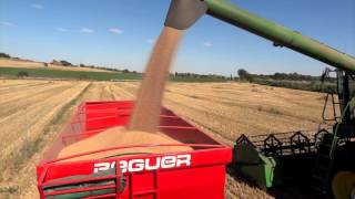 preview picture of video 'Cosecha cereal 2014 bañera Agrícola AVANT5800 | Remolques Beguer | wheat harvest'
