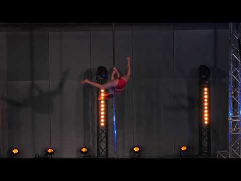 2nd place - Małgorzata Czyżewska - Pole Dance Show 2022 - Women amateurs debut