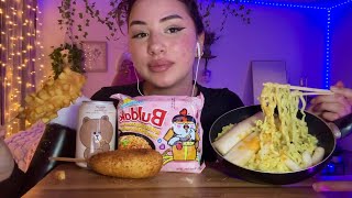 Download lagu ASMR MUKBANG BUDAK NOODLES AND KOREAN CORN DOGS WITH RICE CAKES ✨ ~ slight fail ~ mp3