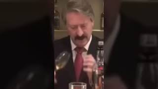 How to taste whiskey like a professional at home drinker