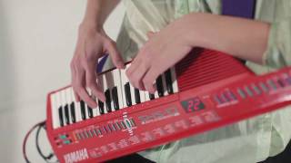 Olga Bell ✕ Noah Kalina - Buddy Holly (Weezer cover)