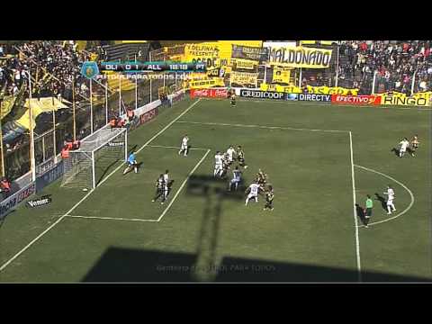 Cambiasso le negó el grito a Furios