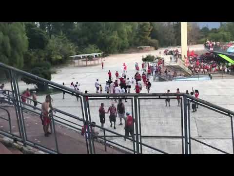 "In Mendoza Argentina , Huracan Las Heras -  Independiente Rivadavia- ESTADIO  ISLAS MALVINAS" Barra: La Banda Nº 1 &bull; Club: Huracán Las Heras