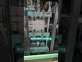 Многопозиционный станок для формовки пластмасс