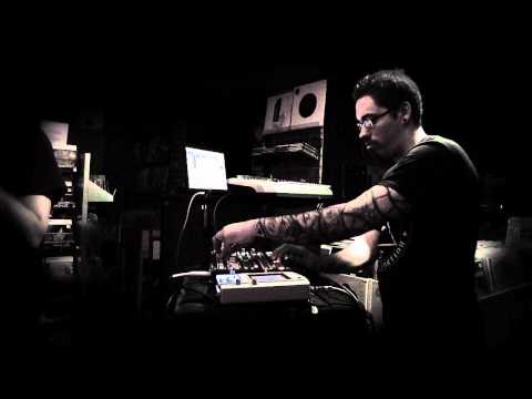 Apneic feat. Mike Kazmer - Live at Revolver Records pt 3