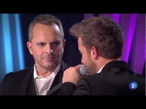 Miguel Bosé y Pablo Alborán    Puede que   Especial Papitwo