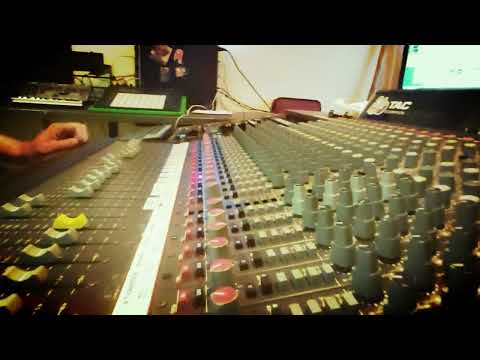 GENERAL TWO x DOKTOR HEBA - PALI VATRU