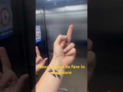 😂😂😂😂😂 che figura di m***a