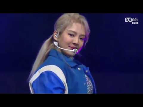 Hyoyeon TOP10 Stage "Wannabe" M Countdown (6/8/2017)