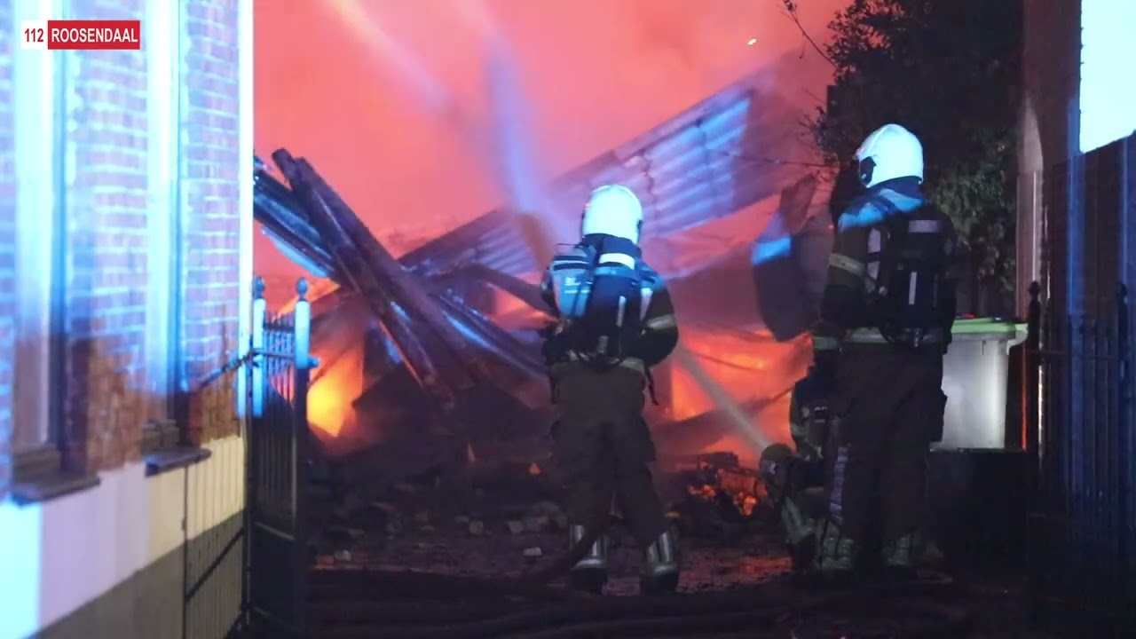 Brand bij autobedrijf in Kruisland, meerdere wagens verwoest