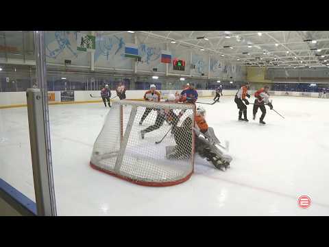 Ревдинская хоккейная команда успешно выступает в турнире «Лига заводов»