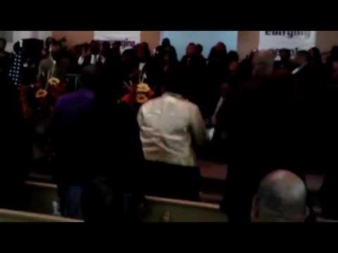 Sons of New Life gospel chorus 2012(2)