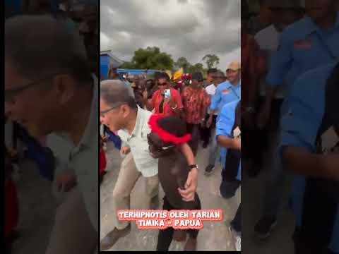 TERHIPNOTIS OLEH TARIAN  MAYARAKAT TIMIKA - PAPUA #shorts #shortvideo #rockygerung #akalsehat #viral