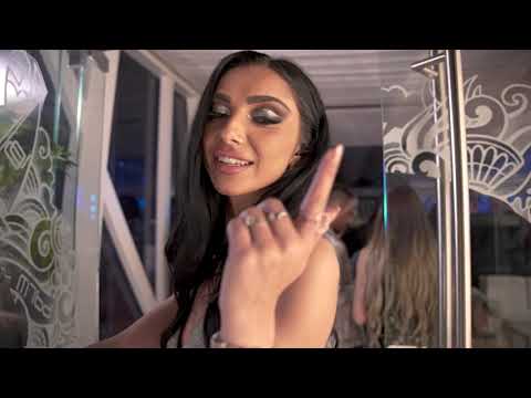 Bedroom Beach Season Opening 2021