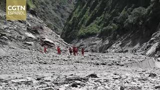 China acelera las labores de rescate y reconstrucción vial tras la tragedia