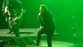 Pearl Jam - Sometimes / Porch - Tauron Arena Krakow - 14th July 2022