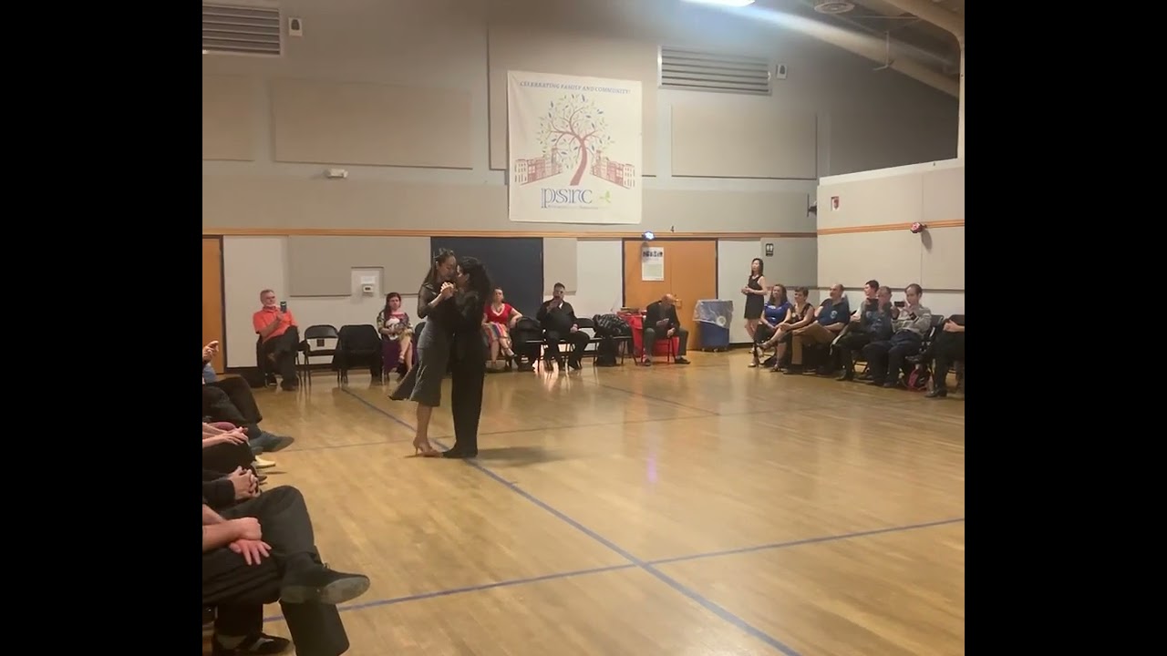 Maria Elena Ybarra y Hoi Shan Leung 1st tango performance at Viva Tango in Princeton NJ on 20230302.